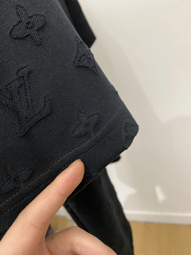 Louis Vuitton T-Shirts Sporty 134560
