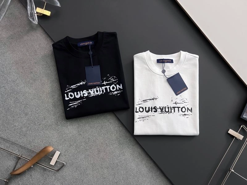 ZipUp Louis Vuitton T-Shirts 134564