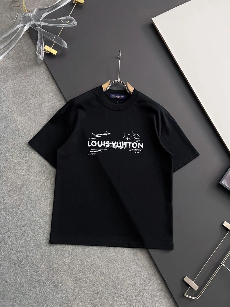 ZipUp Louis Vuitton T-Shirts 134564