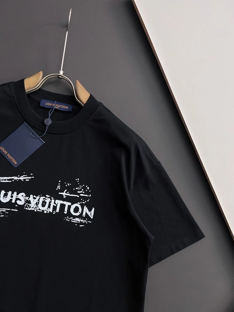 ZipUp Louis Vuitton T-Shirts 134564