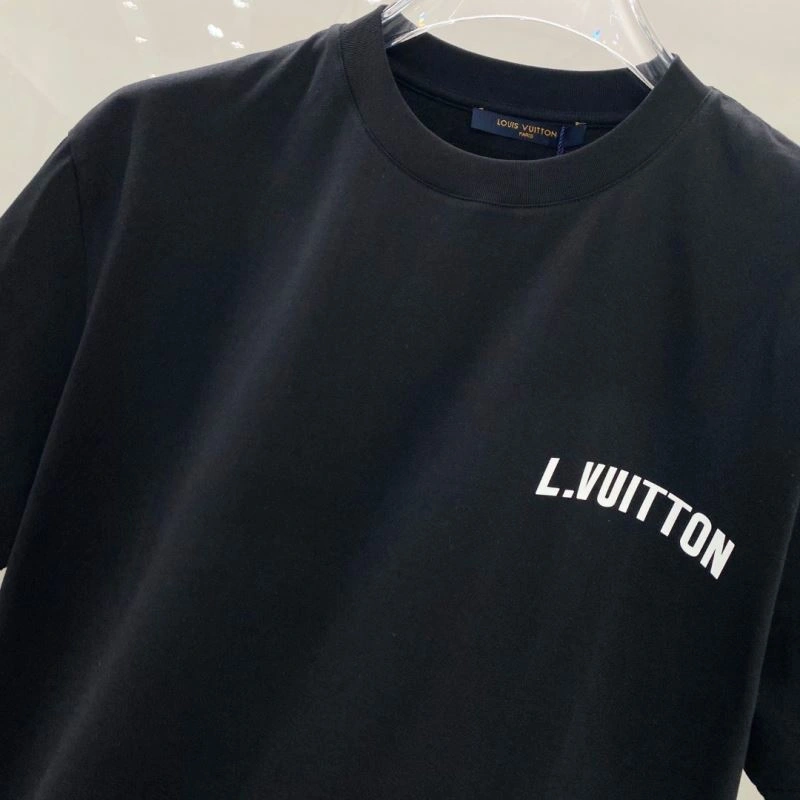 Louis Vuitton T-Shirts EasyCare 134584