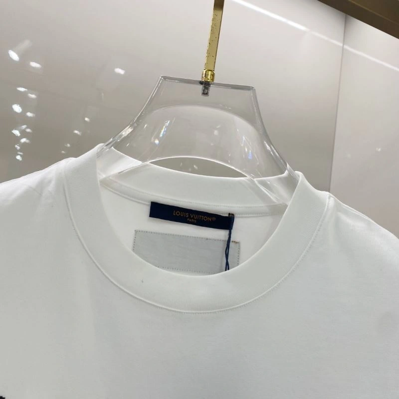 WrinkleFree Louis Vuitton T-Shirts 134583