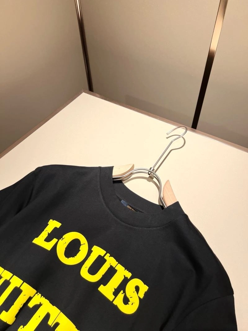 Louis Vuitton T-Shirts Fashionable 134553
