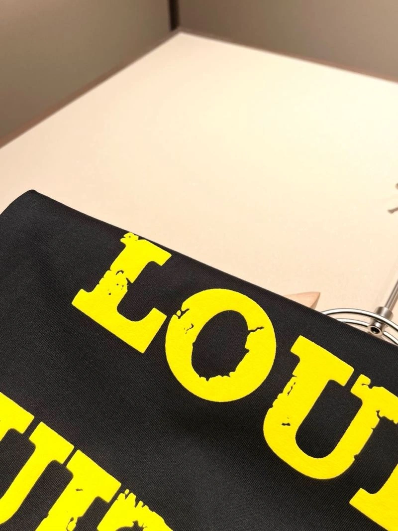 Louis Vuitton T-Shirts Fashionable 134553