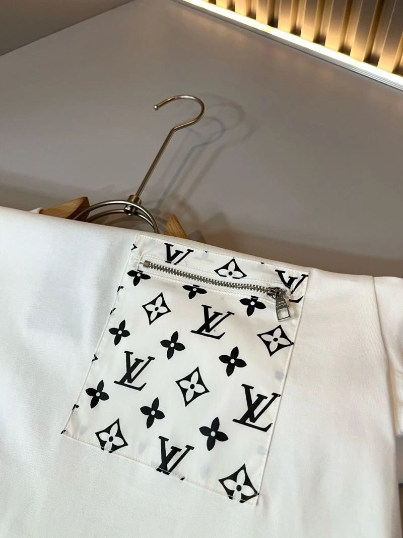 Louis Vuitton T-Shirts Classic 134554