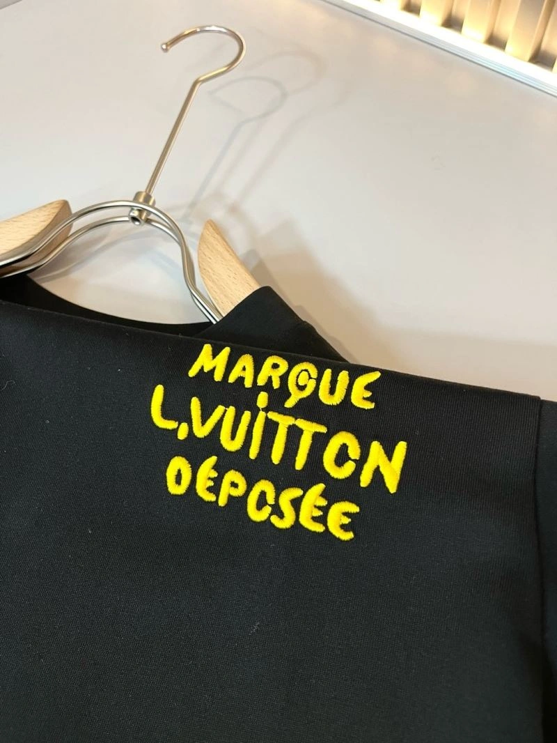 SmoothTexture Louis Vuitton T-Shirts 134550