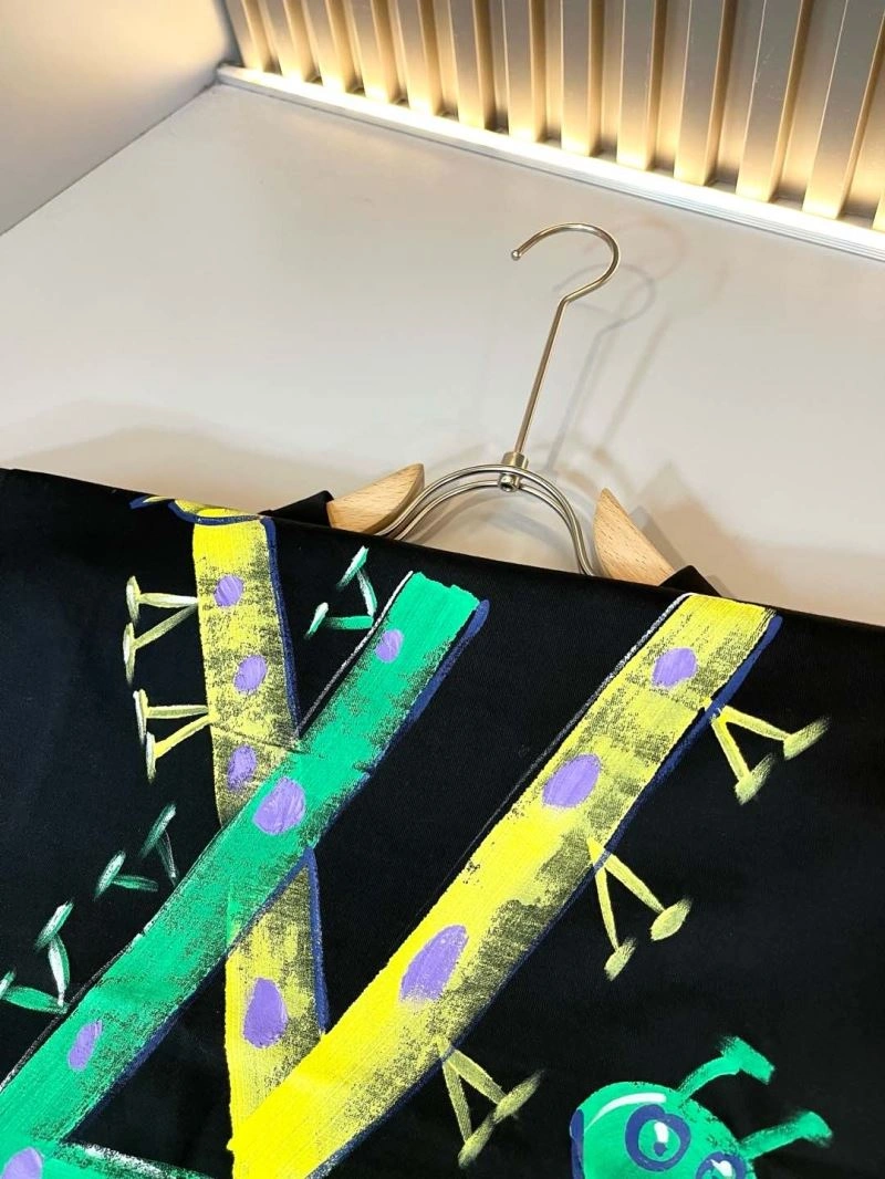 Louis Vuitton T-Shirts Practical 134548