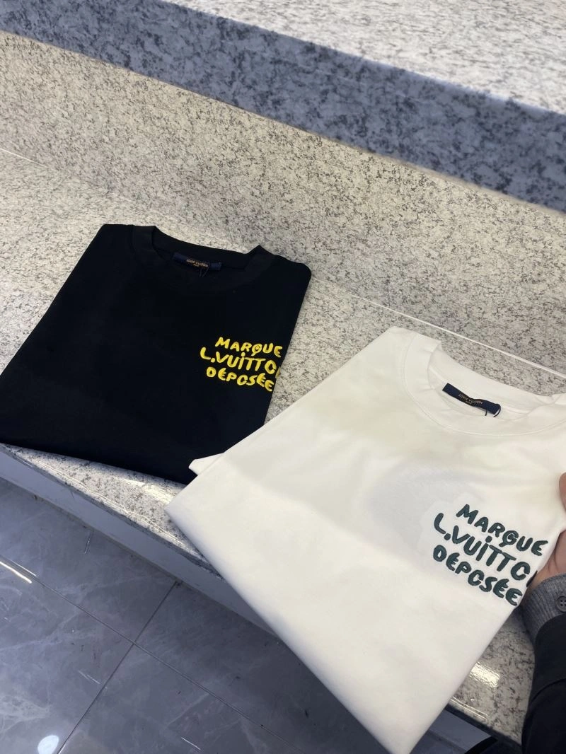 Affordable Louis Vuitton T-Shirts 134531