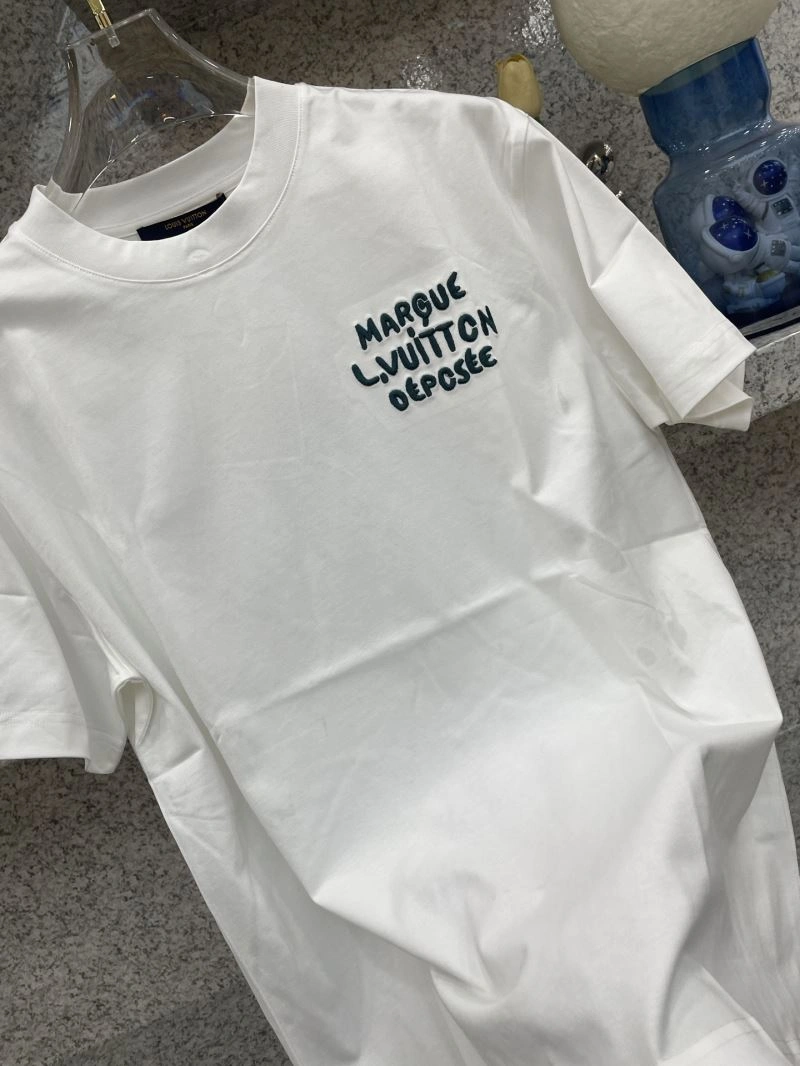 Affordable Louis Vuitton T-Shirts 134531