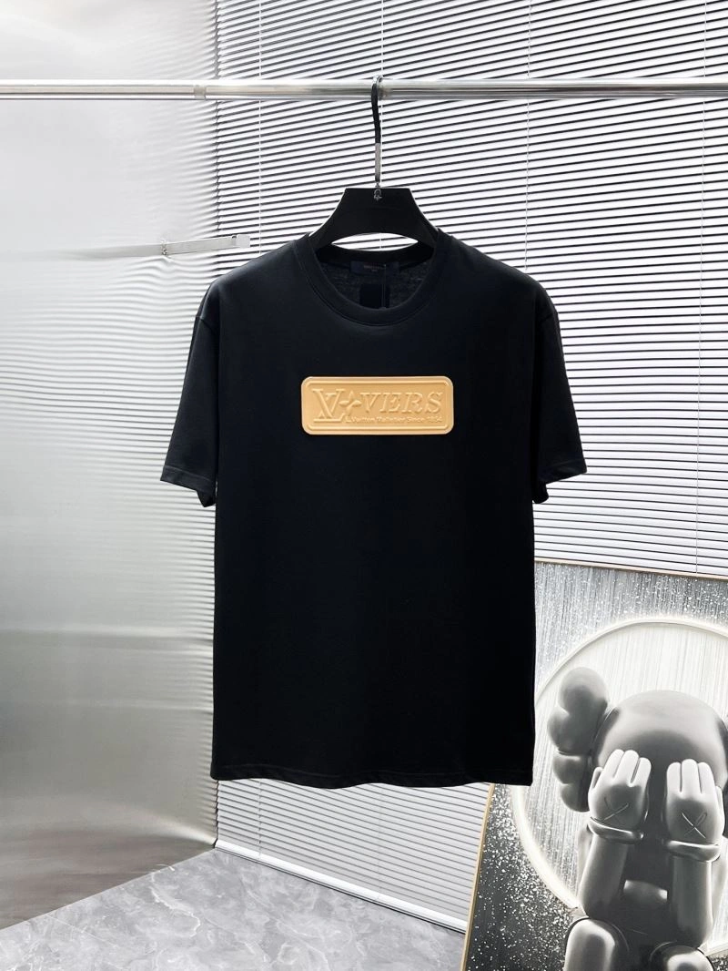 Louis Vuitton T-Shirts HighPerformance 134543