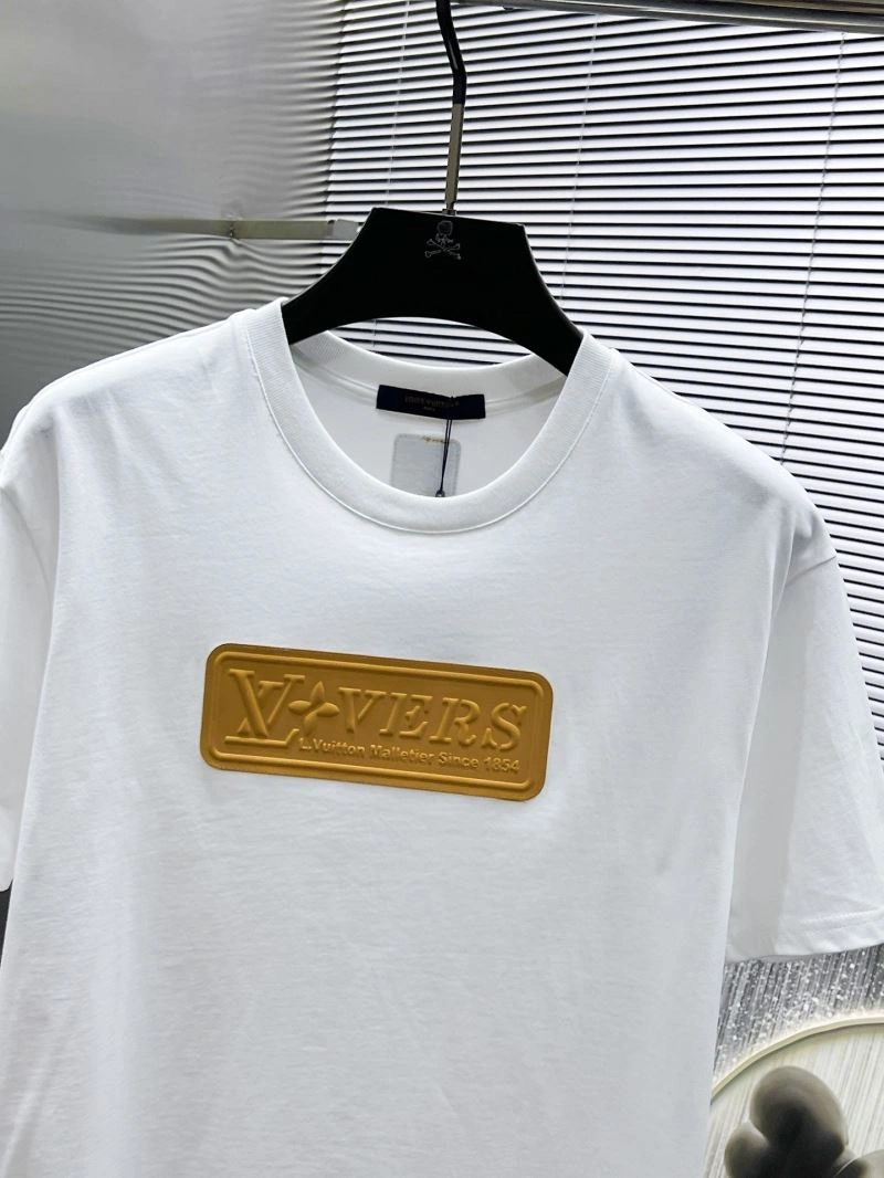 Louis Vuitton T-Shirts HighPerformance 134543