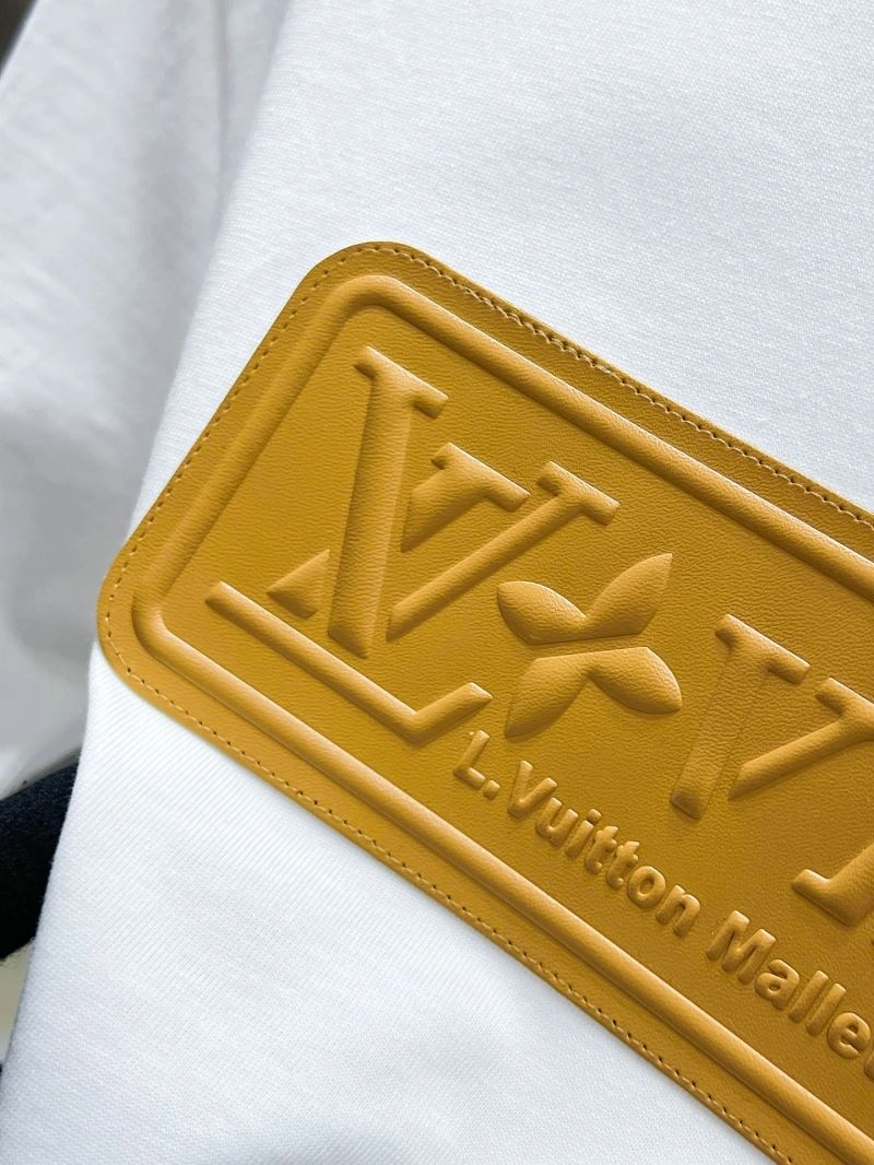 Louis Vuitton T-Shirts HighPerformance 134543