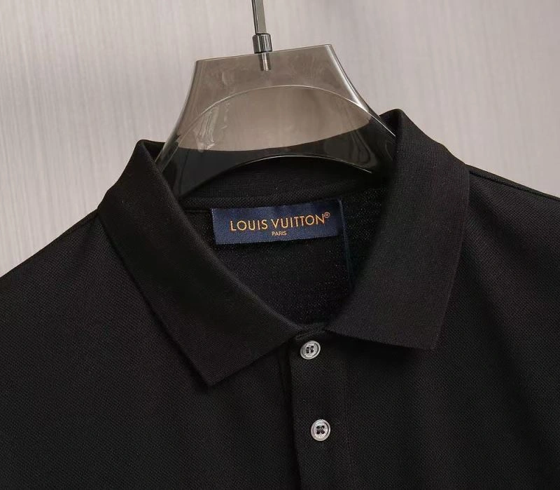 Louis Vuitton T-Shirts Neat 134518