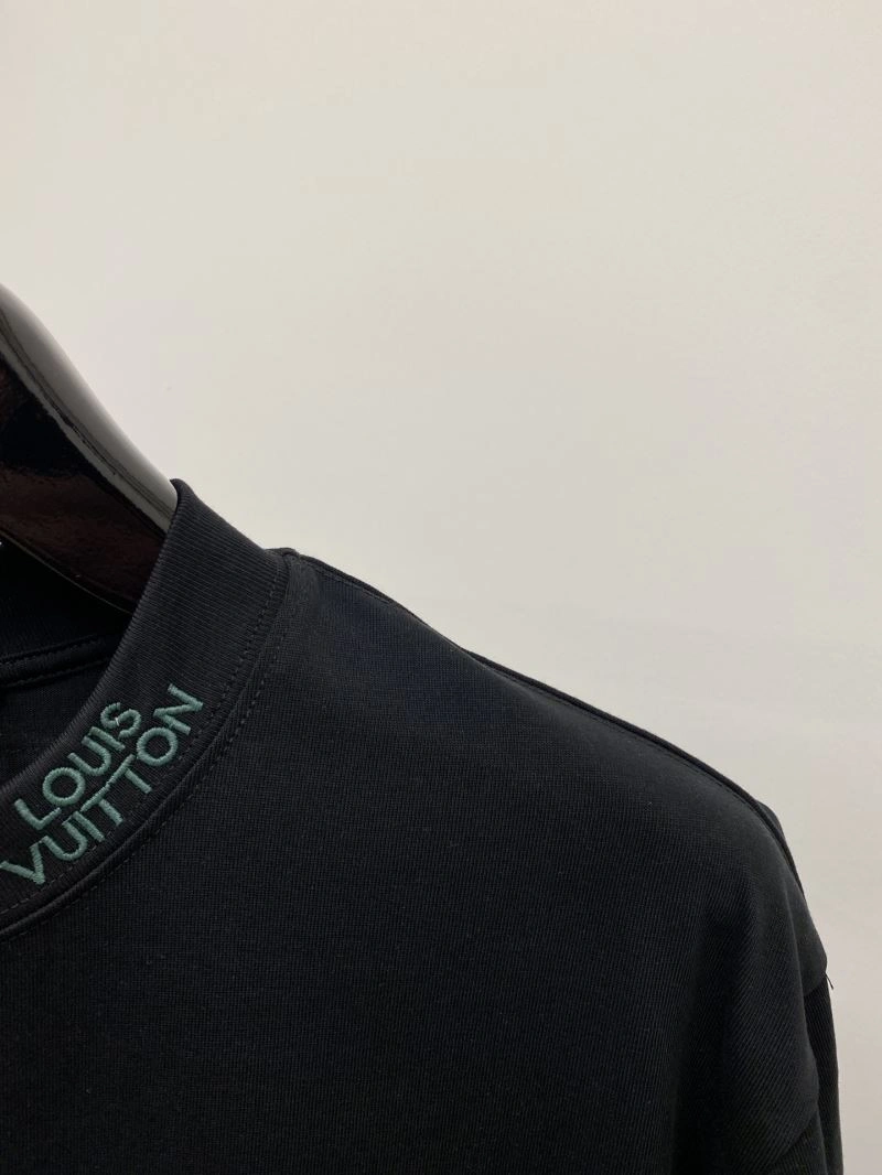 Louis Vuitton T-Shirts Modern 134533