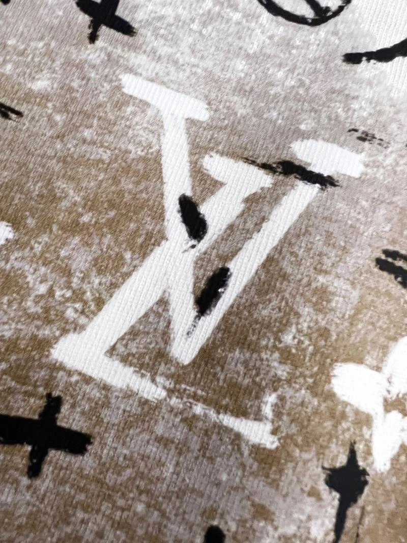 TravelReady Louis Vuitton T-Shirts 134517