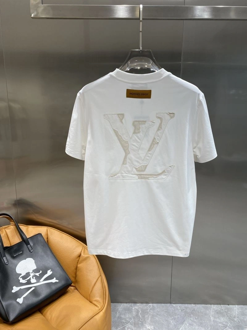 Louis Vuitton T-Shirts GoAnywhere 134496
