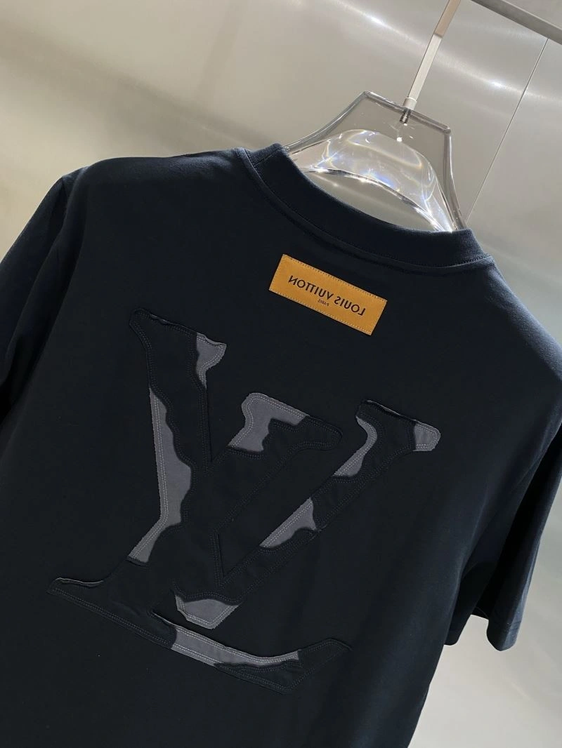 Louis Vuitton T-Shirts Bold 134497