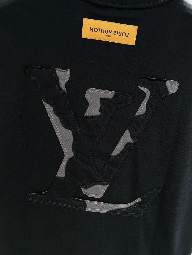 Louis Vuitton T-Shirts Bold 134497