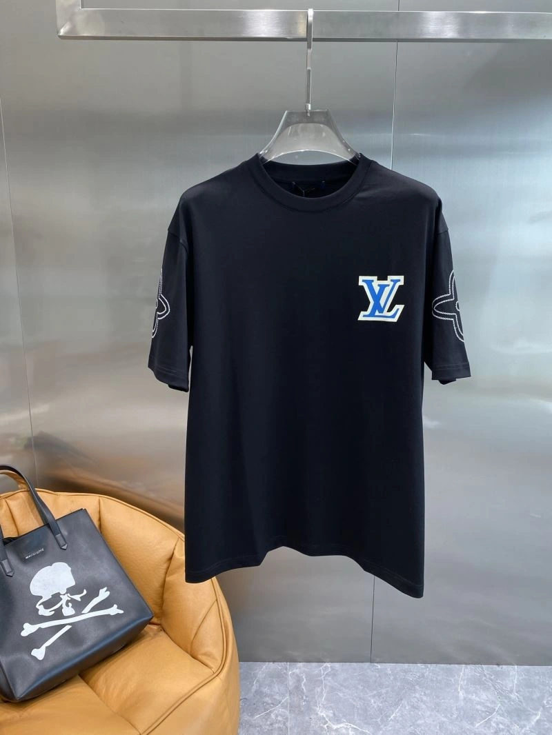 Louis Vuitton T-Shirts Refined 134492