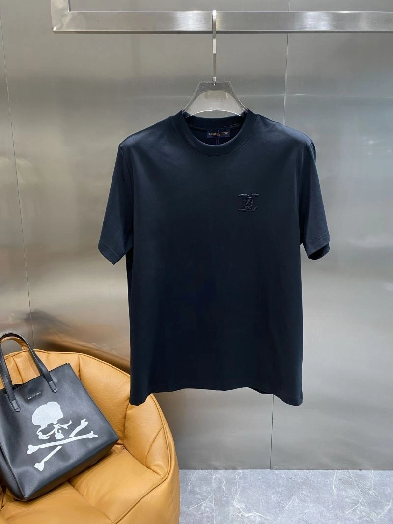 WaterResistant Louis Vuitton T-Shirts 134480