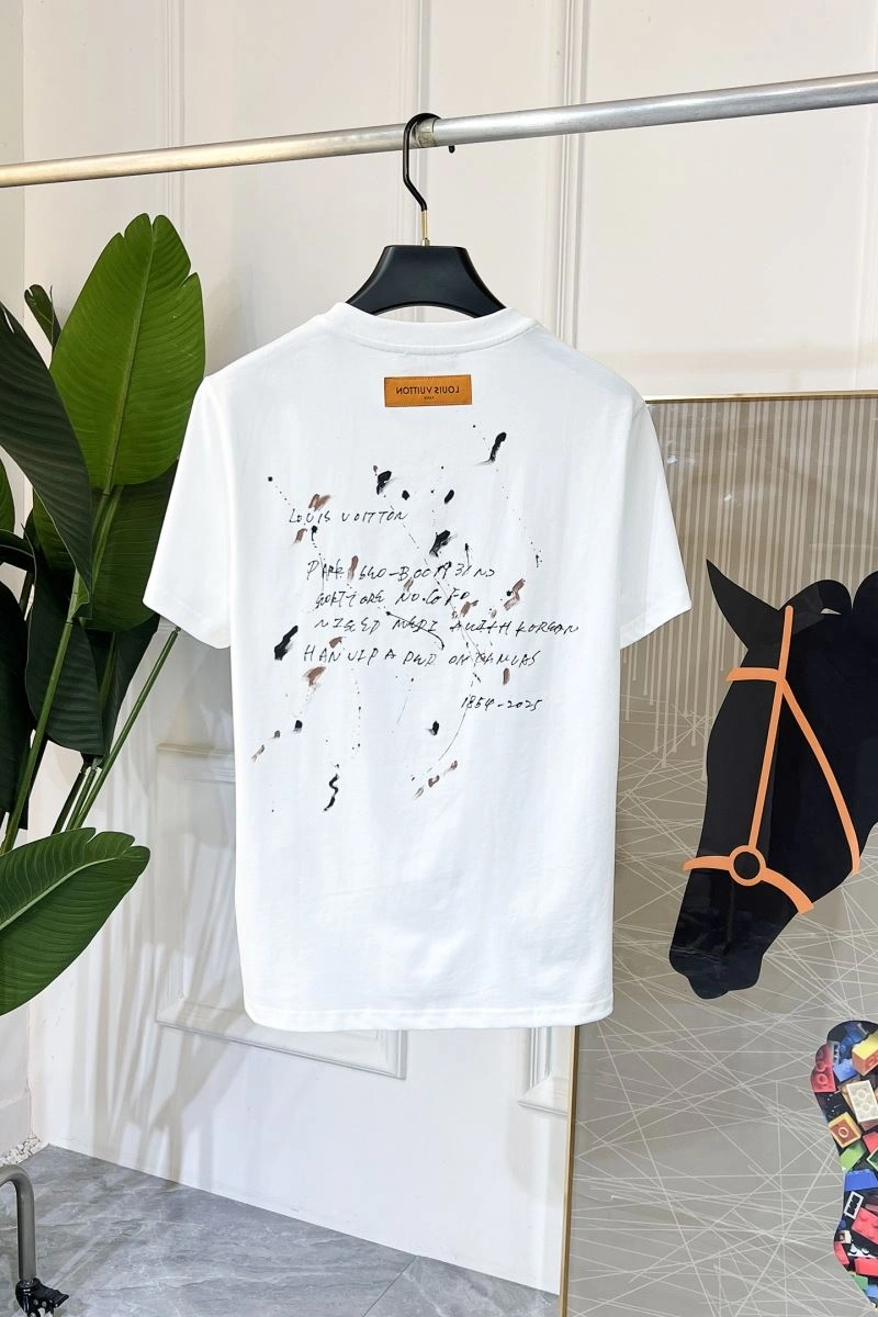 Louis Vuitton T-Shirts Stretchable 134489