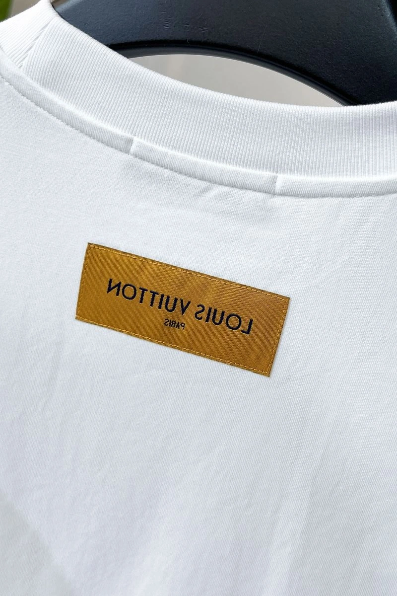 TechFriendly Louis Vuitton T-Shirts 134485