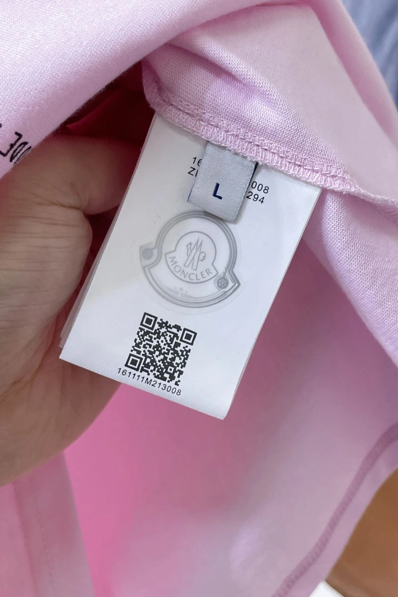 Louis Vuitton T-Shirts Durable 134481