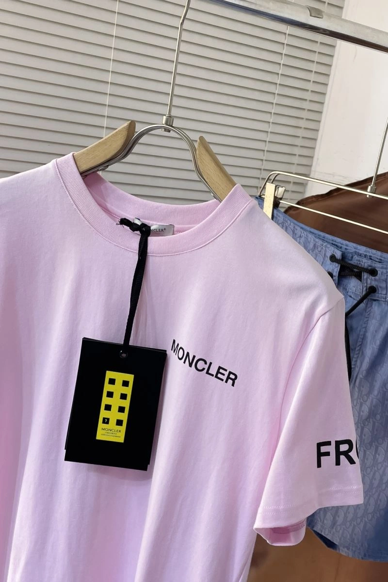 Louis Vuitton T-Shirts Durable 134481