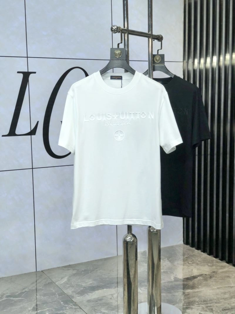 Louis Vuitton T-Shirts Affordable 134490