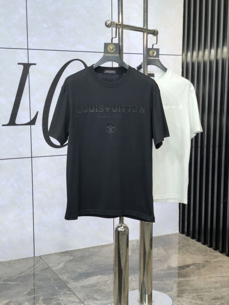 Louis Vuitton T-Shirts Affordable 134490
