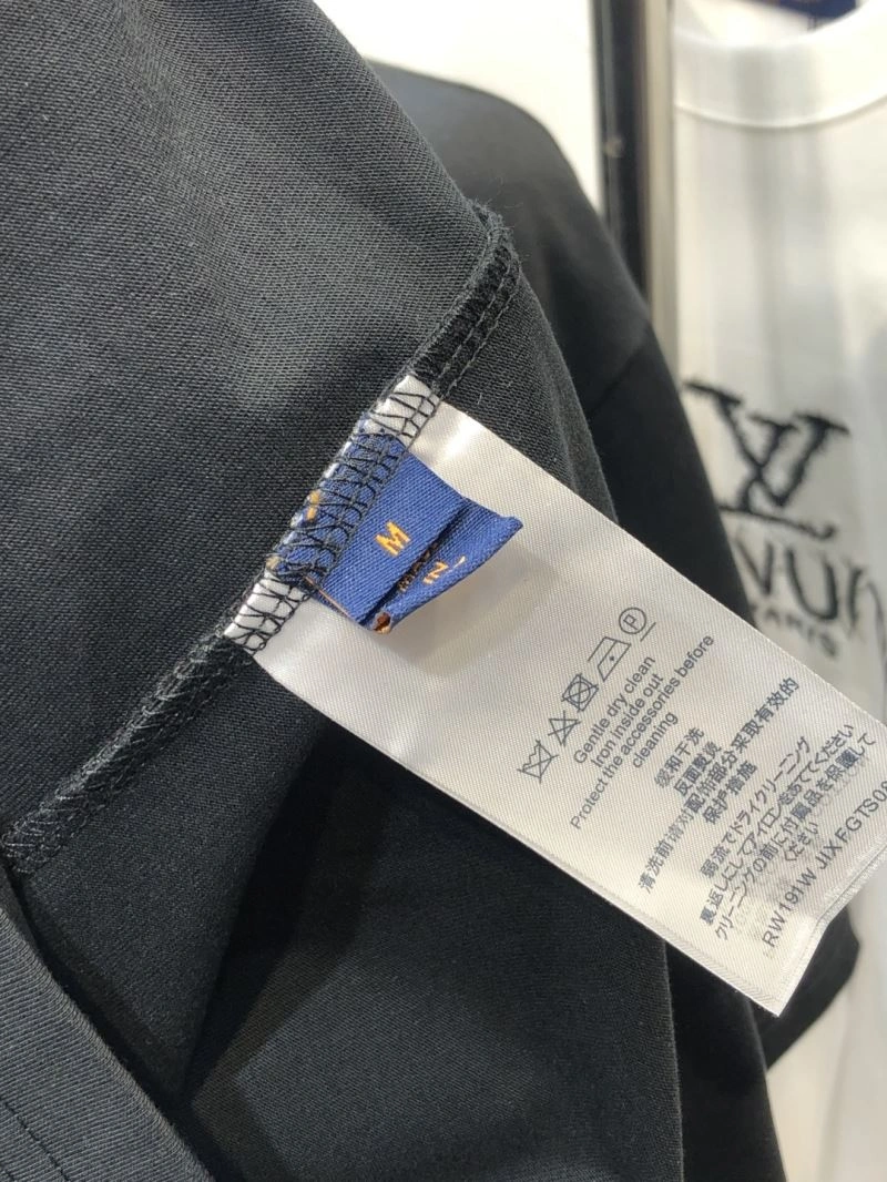 Louis Vuitton T-Shirts SmartChoice 134478