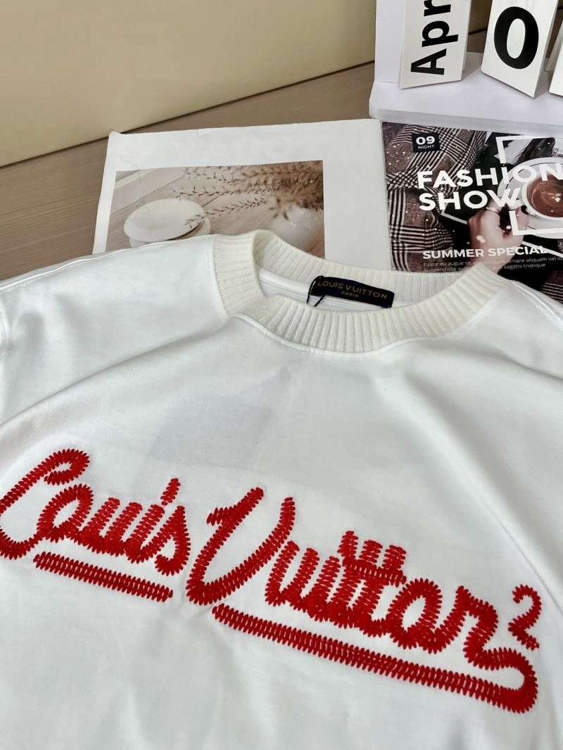 Louis Vuitton T-Shirts Minimalist 134483