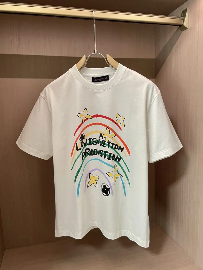 Timeless Louis Vuitton T-Shirts 134468