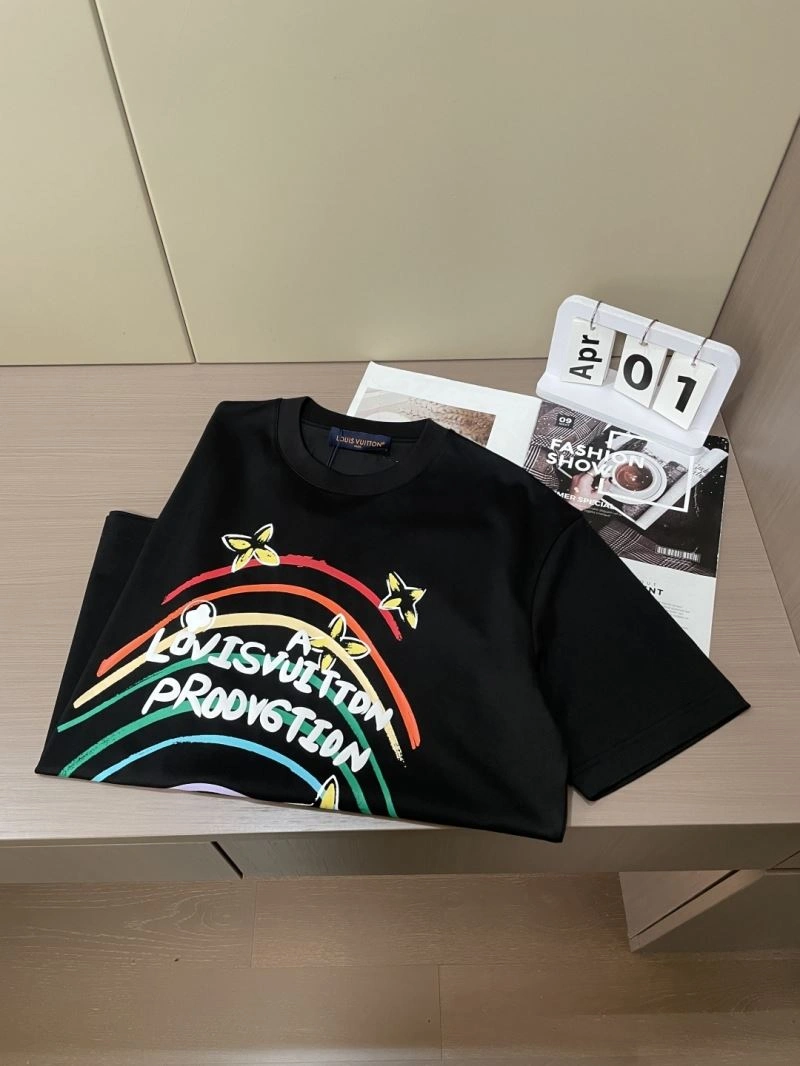 Timeless Louis Vuitton T-Shirts 134468