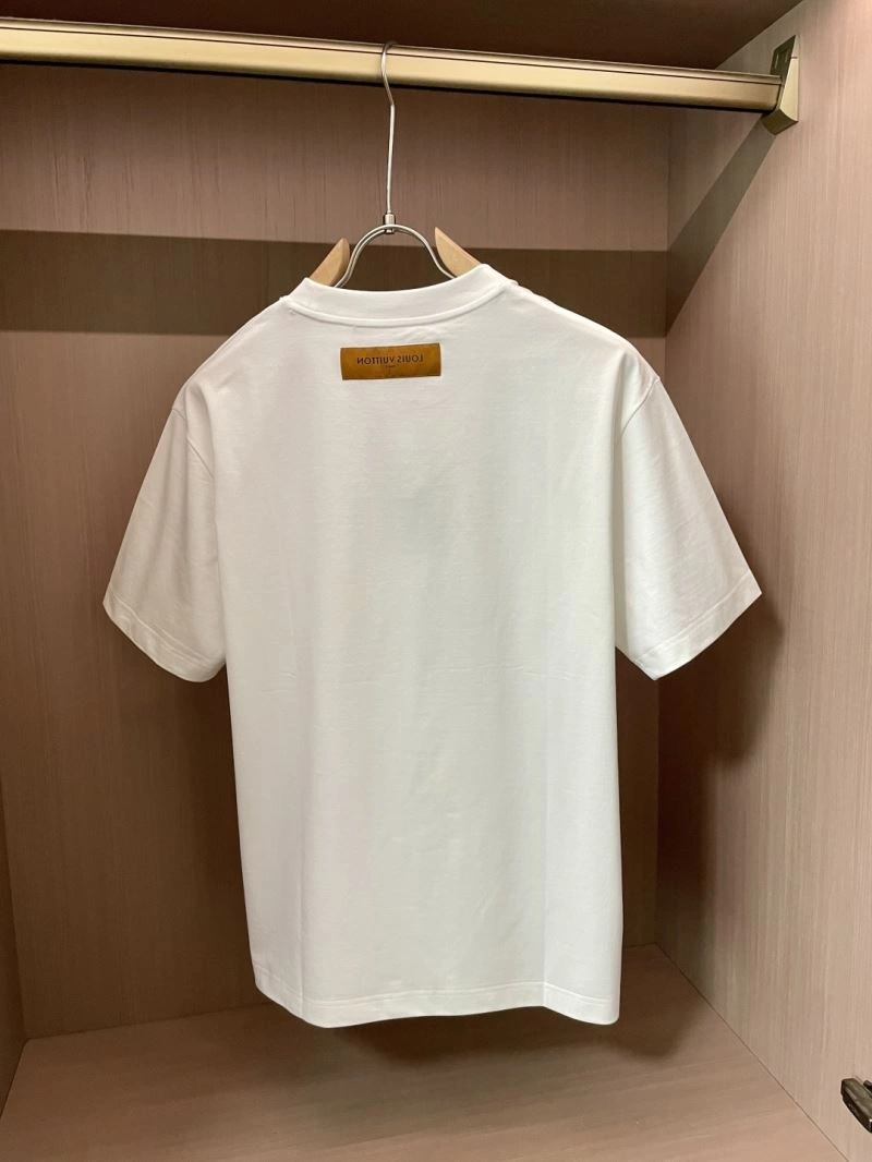 Timeless Louis Vuitton T-Shirts 134468