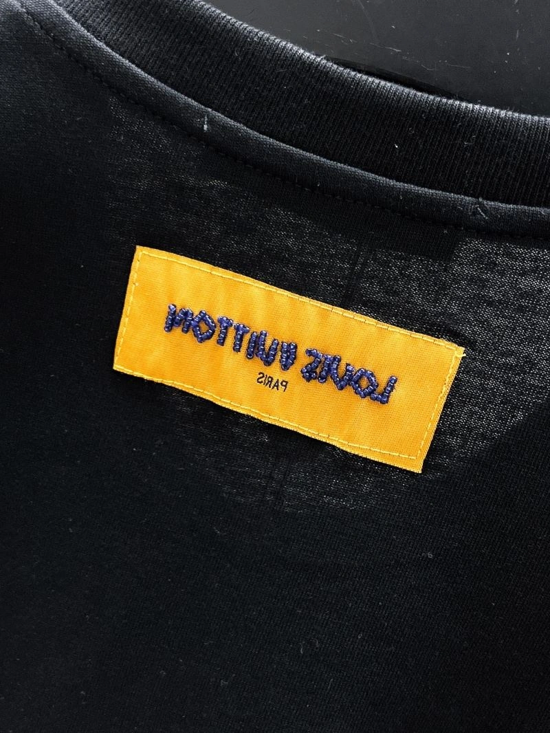 Louis Vuitton T-Shirts Bold 134472
