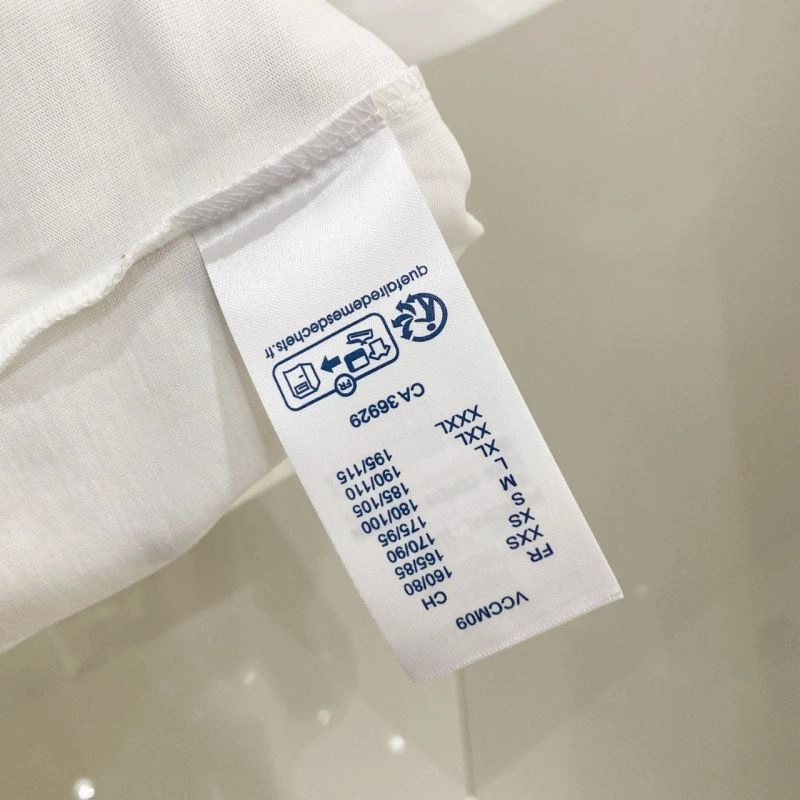 Comfortable Louis Vuitton T-Shirts 134458