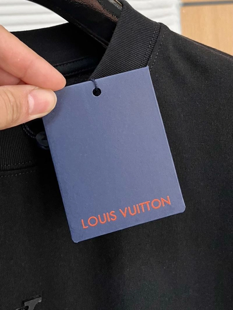 Popular Louis Vuitton T-Shirts 134457