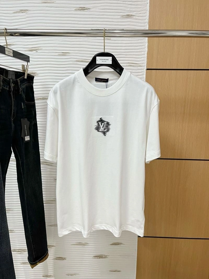 SoftTouch Louis Vuitton T-Shirts 134452