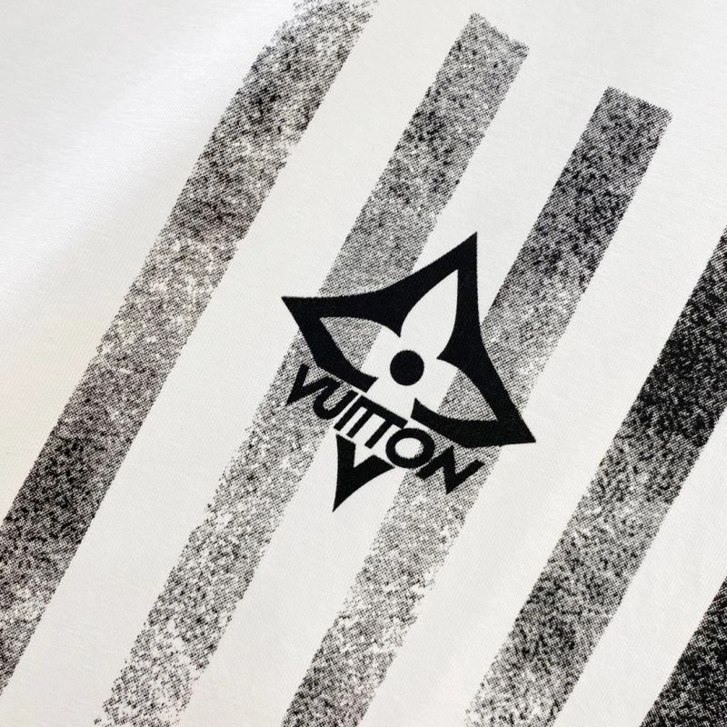 Durable Louis Vuitton T-Shirts 134449