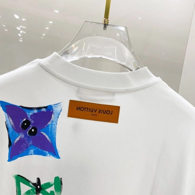 Louis Vuitton T-Shirts WellDesigned 134437