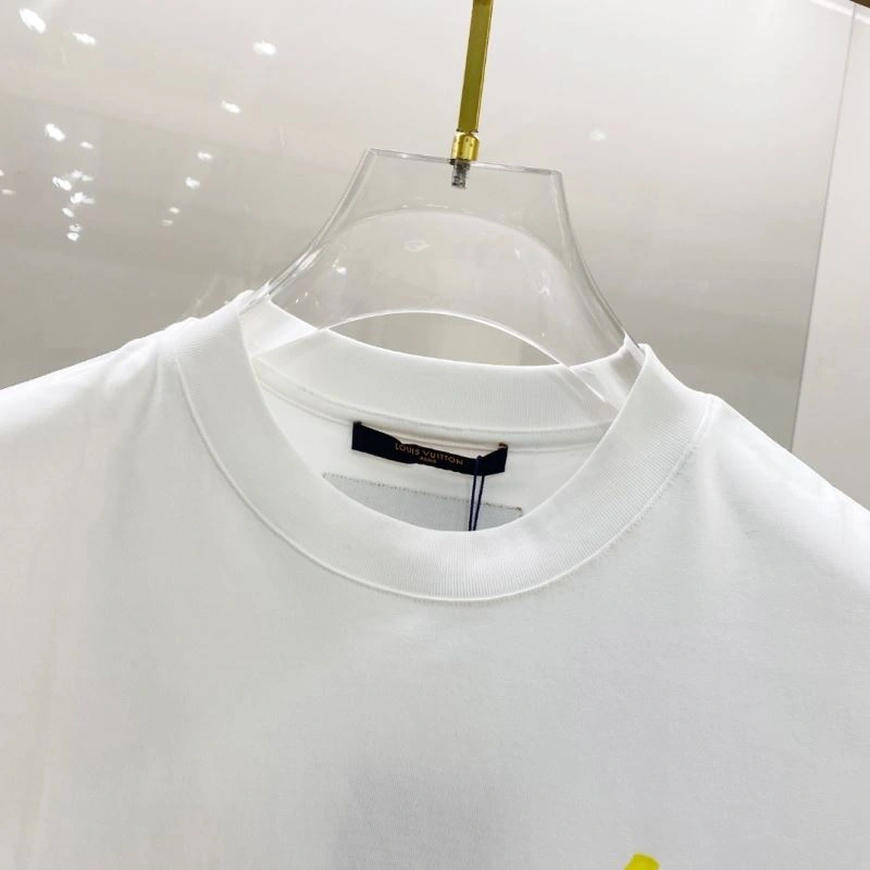 Louis Vuitton T-Shirts WellDesigned 134437