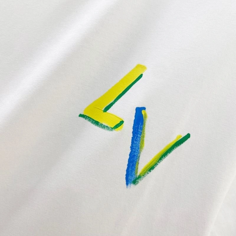 Louis Vuitton T-Shirts WellDesigned 134437