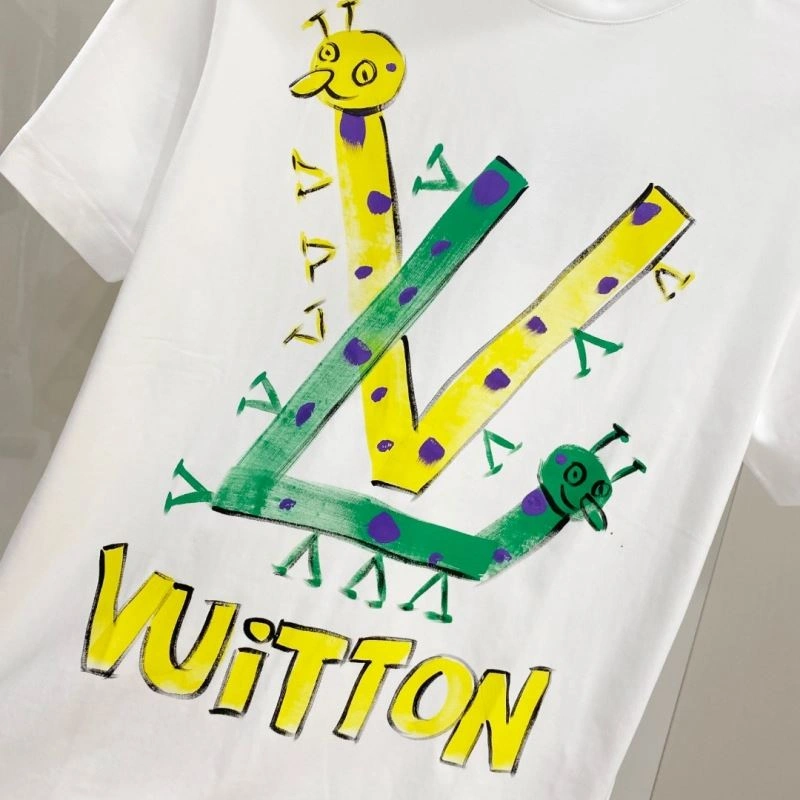 Louis Vuitton T-Shirts ComfortFit 134436
