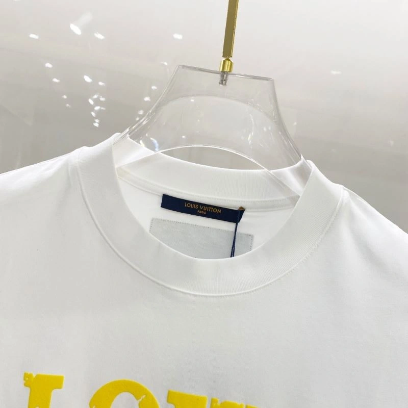 Neat Louis Vuitton T-Shirts 134446