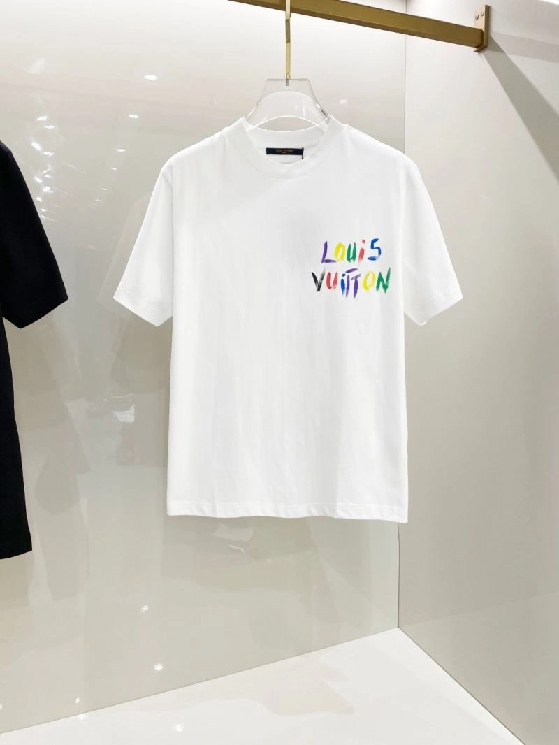 Chic Louis Vuitton T-Shirts 134445