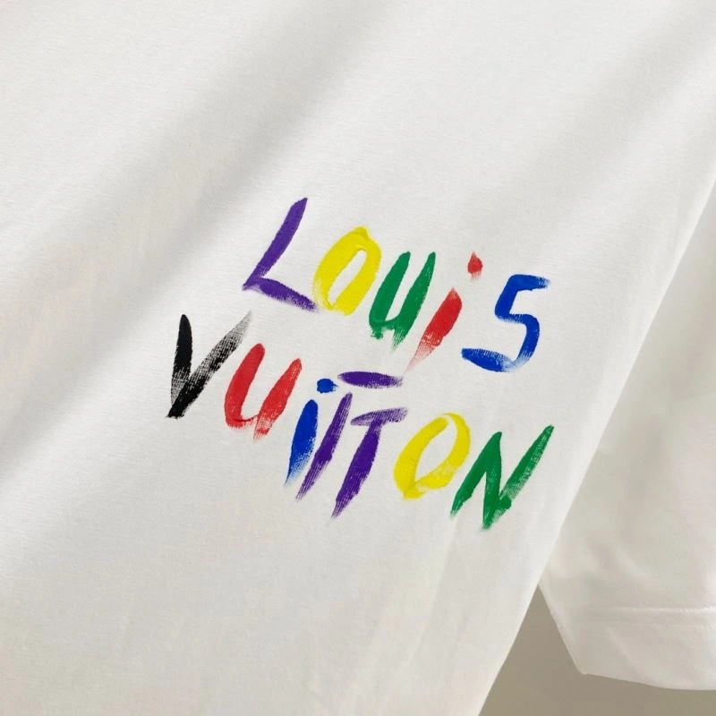 Chic Louis Vuitton T-Shirts 134445