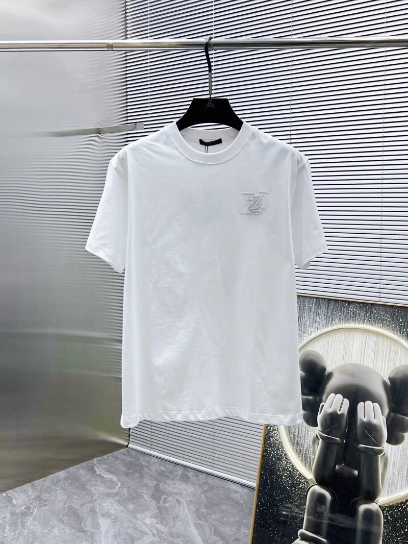 Louis Vuitton T-Shirts Bold 134440