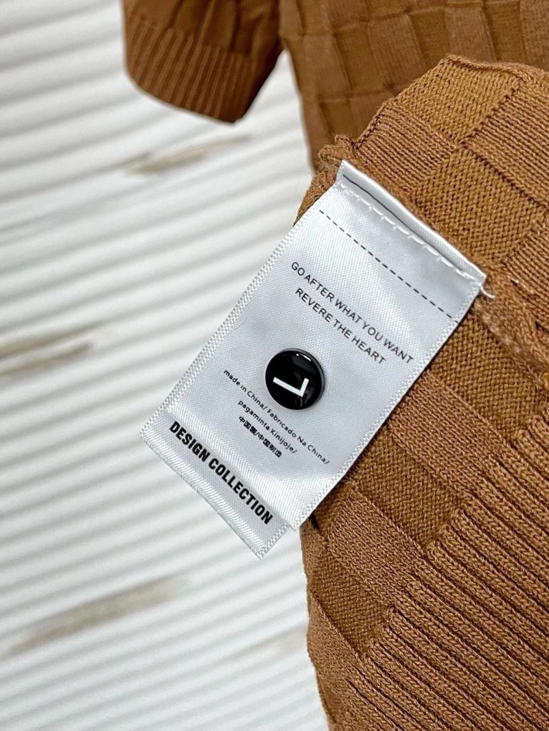 Louis Vuitton T-Shirts Sophisticated 134432