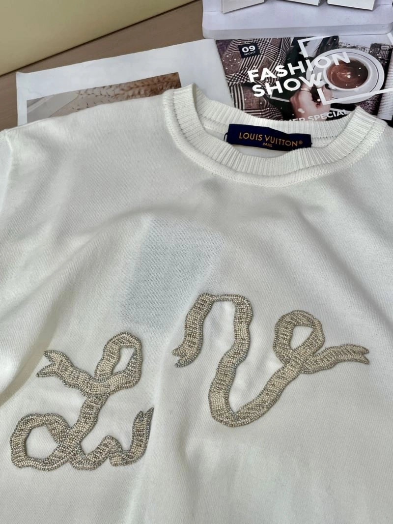 Seasonal Louis Vuitton T-Shirts 134421